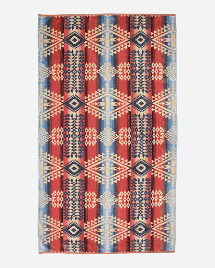 WILDLAND HEROES SPA TOWEL